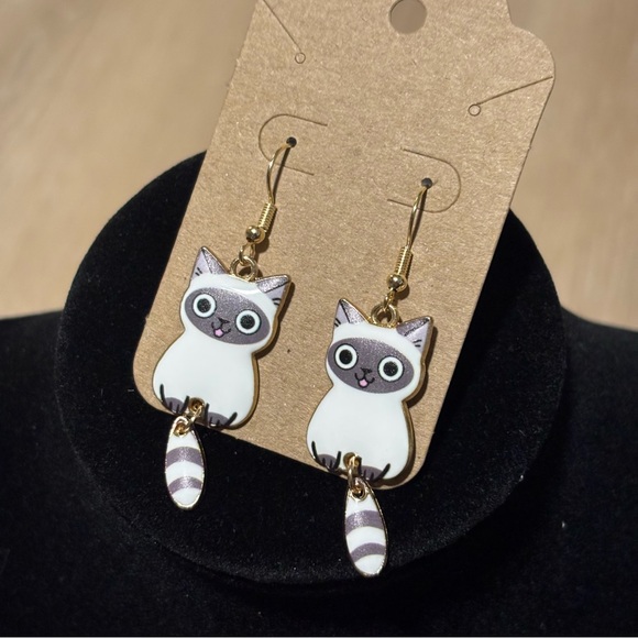 Happy Siamese Cat with Dangle Tail, Hook Earrings - Super Cute Kitty Cat Earring - Picture 6 of 10